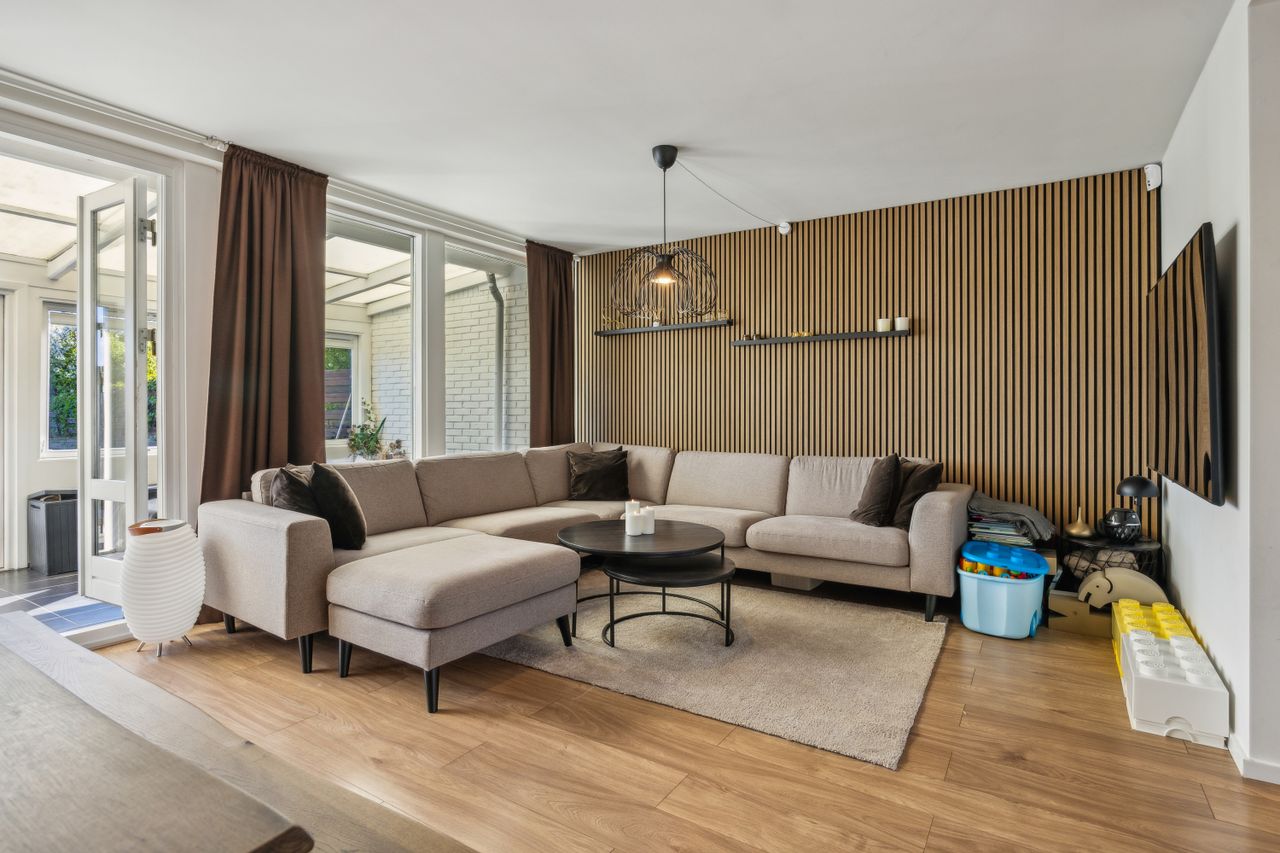 Ejendomsbillede 2 af 34