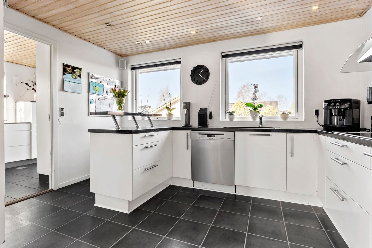 Ejendomsbillede 2 af 26