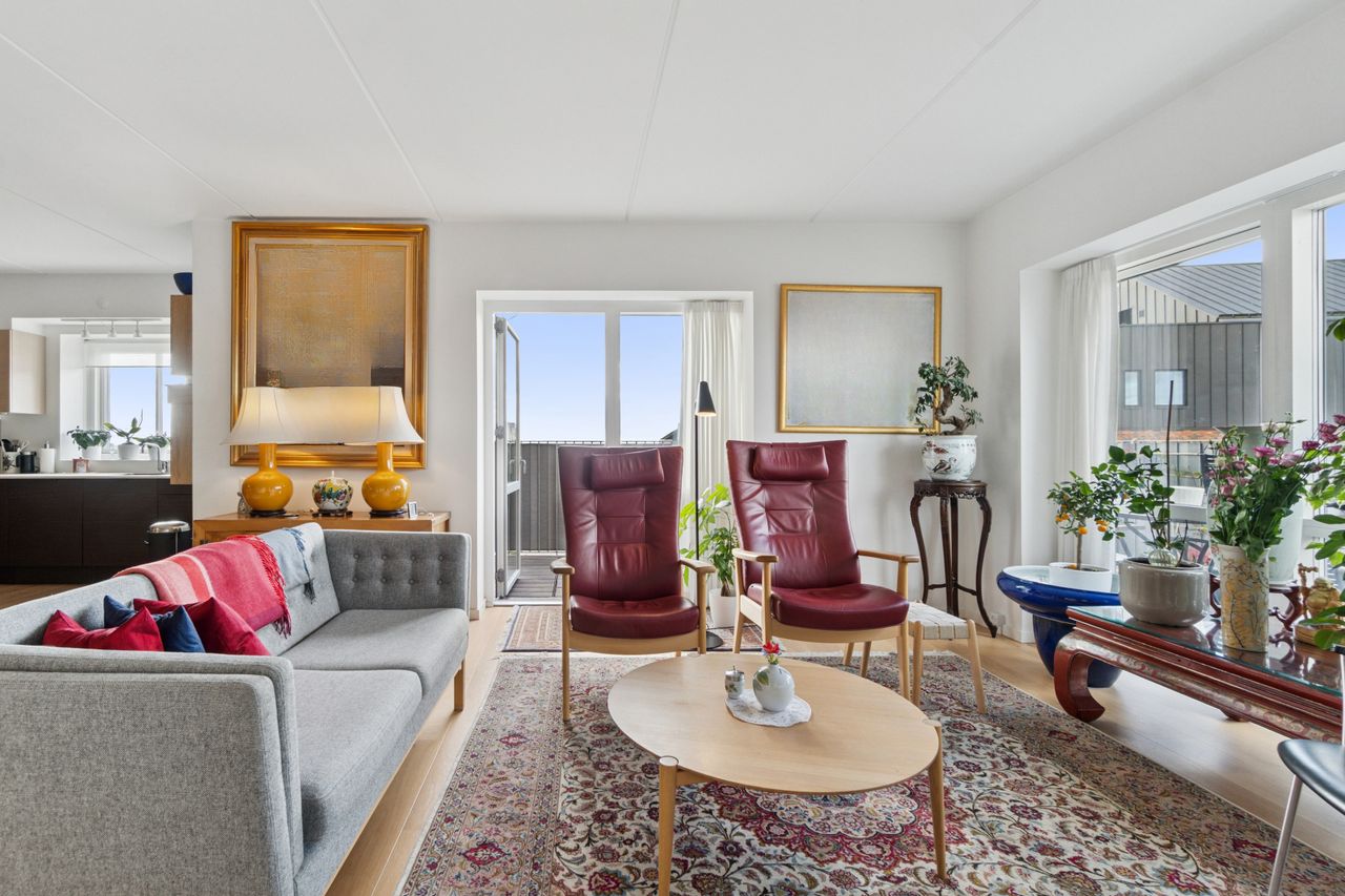 Ejendomsbillede 2 af 25