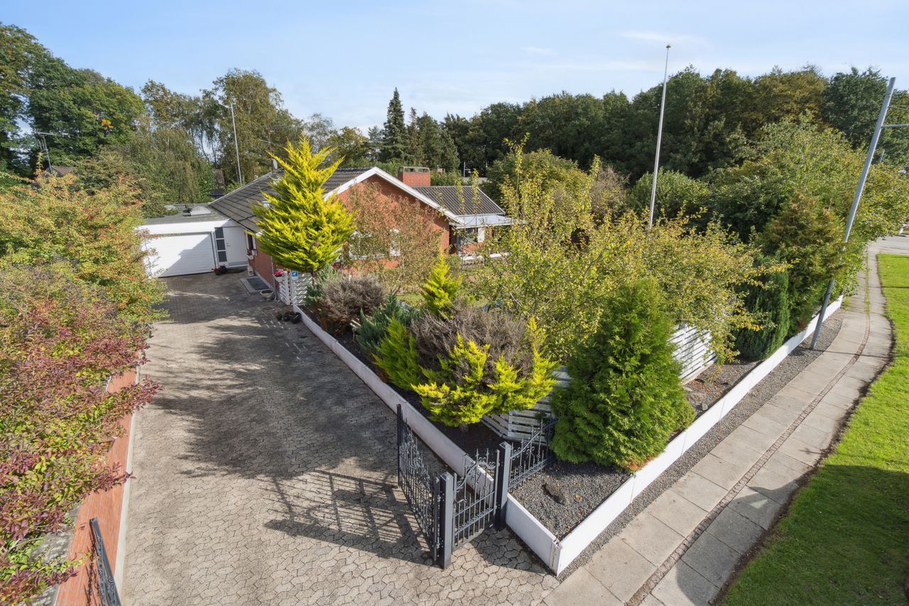 Ejendomsbillede 3 af 37