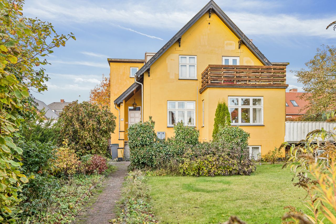 Ejendomsbillede 2 af 25