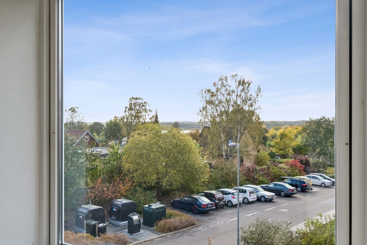 Ejendomsbillede 3 af 27