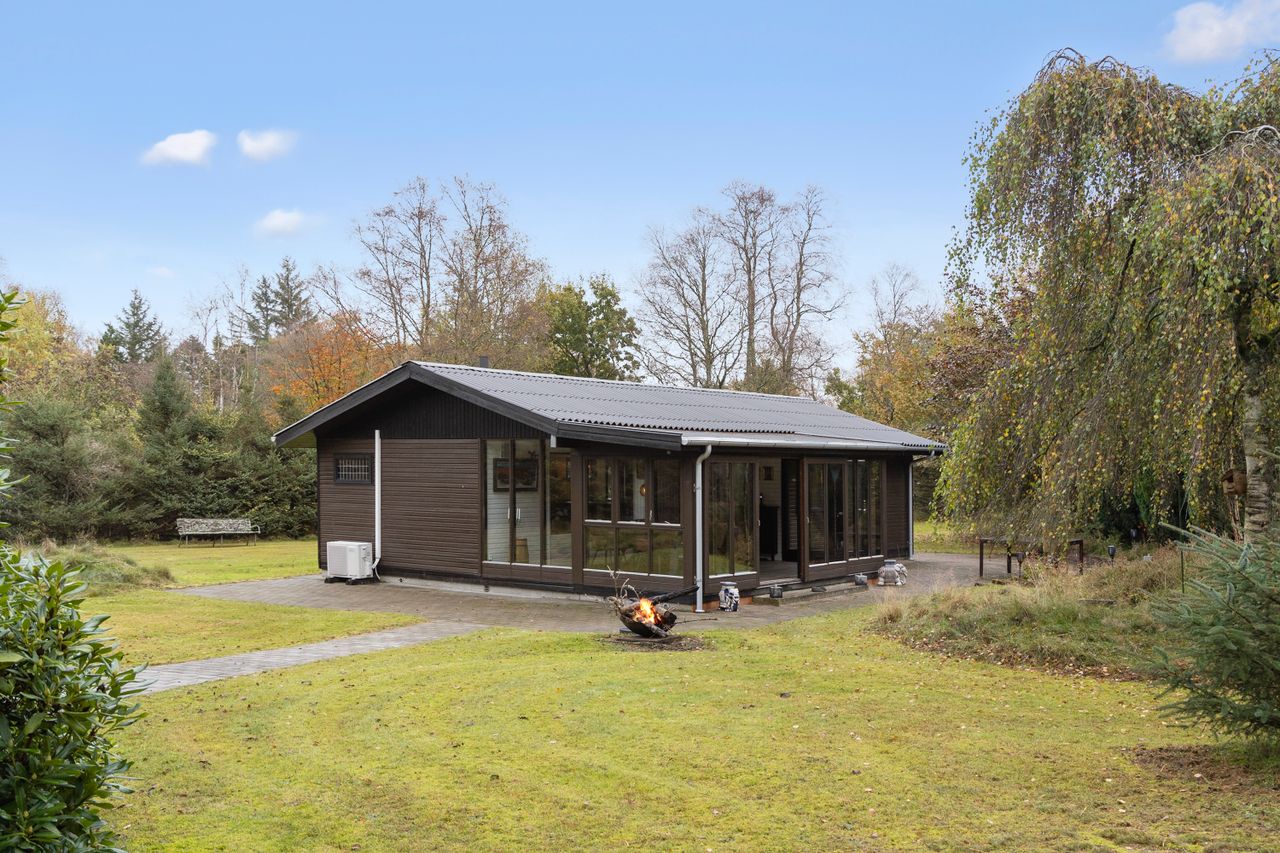 Ejendomsbillede 3 af 16