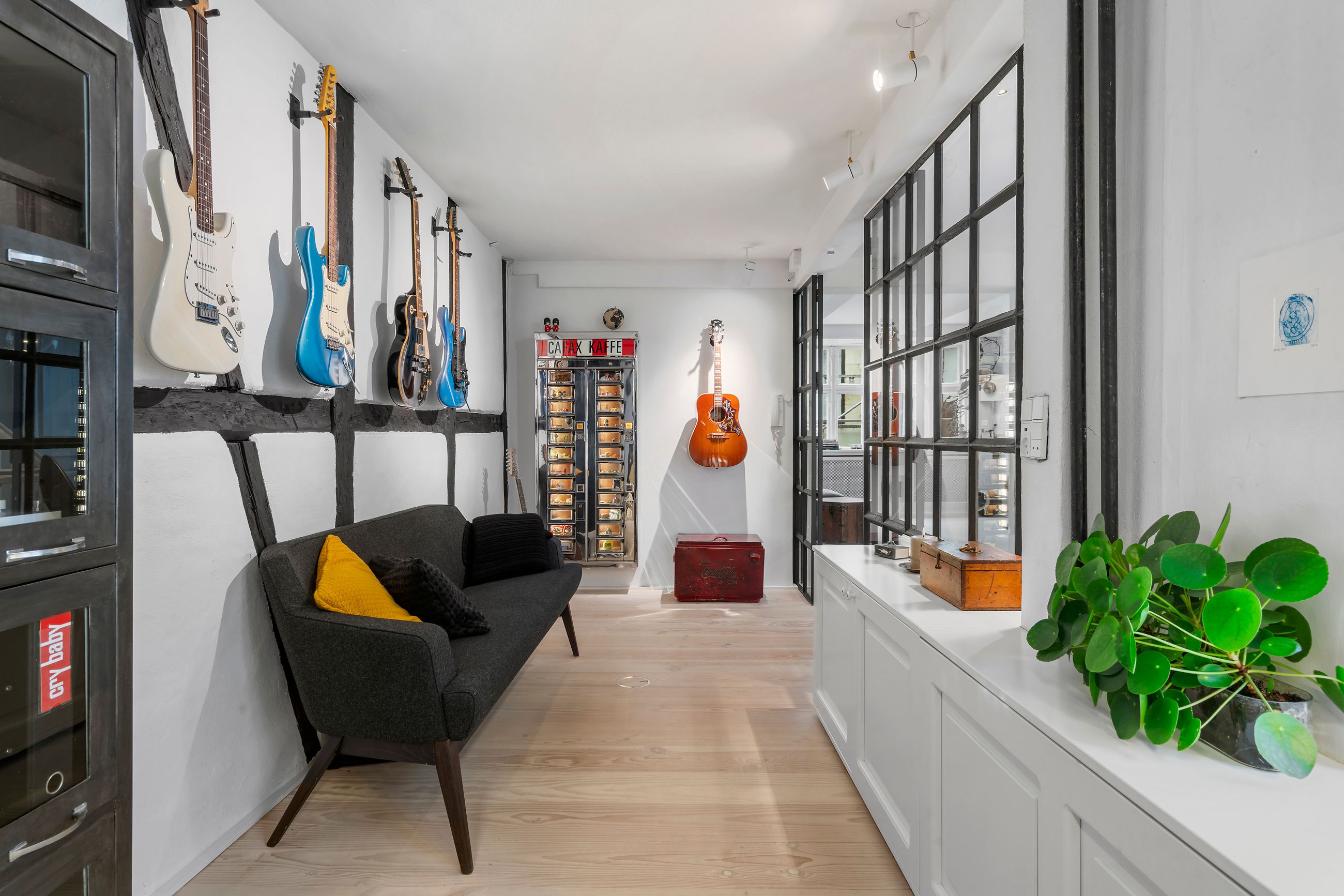 Klosterstræde 8, 2, København K - Værelse