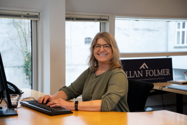 employee image