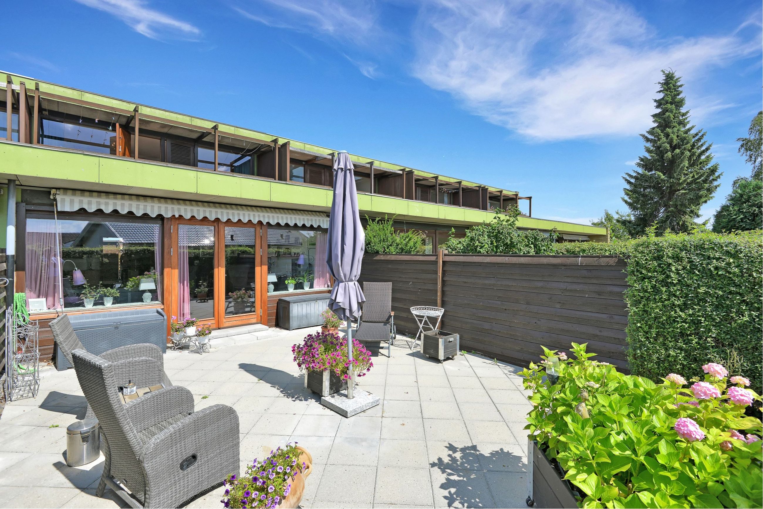 Hyrdeengen 351 Villa