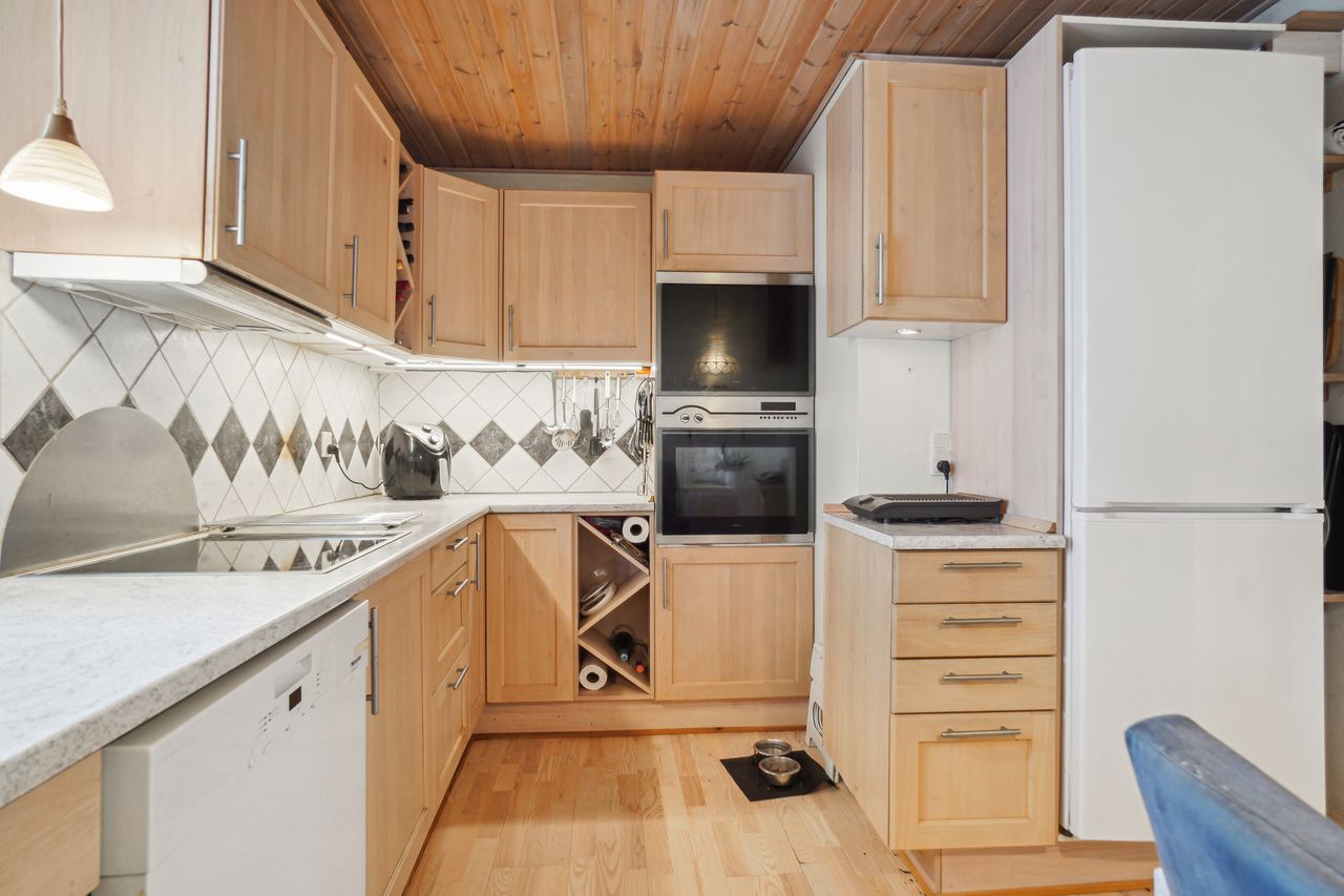 Ejendomsbillede 2 af 27