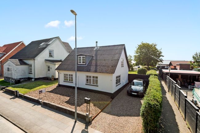 Tjæreborg Stationsvej 11, 