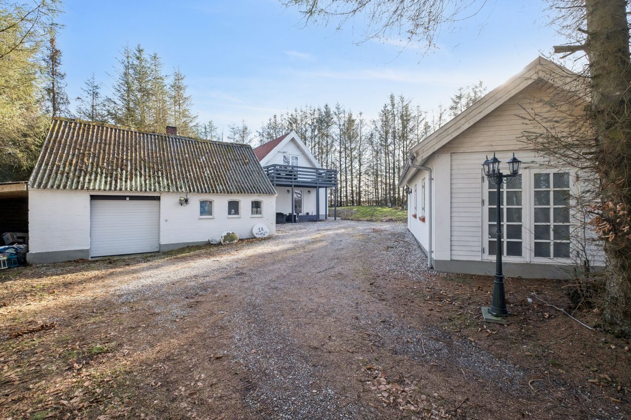 Ejendomsbillede 2 af 23