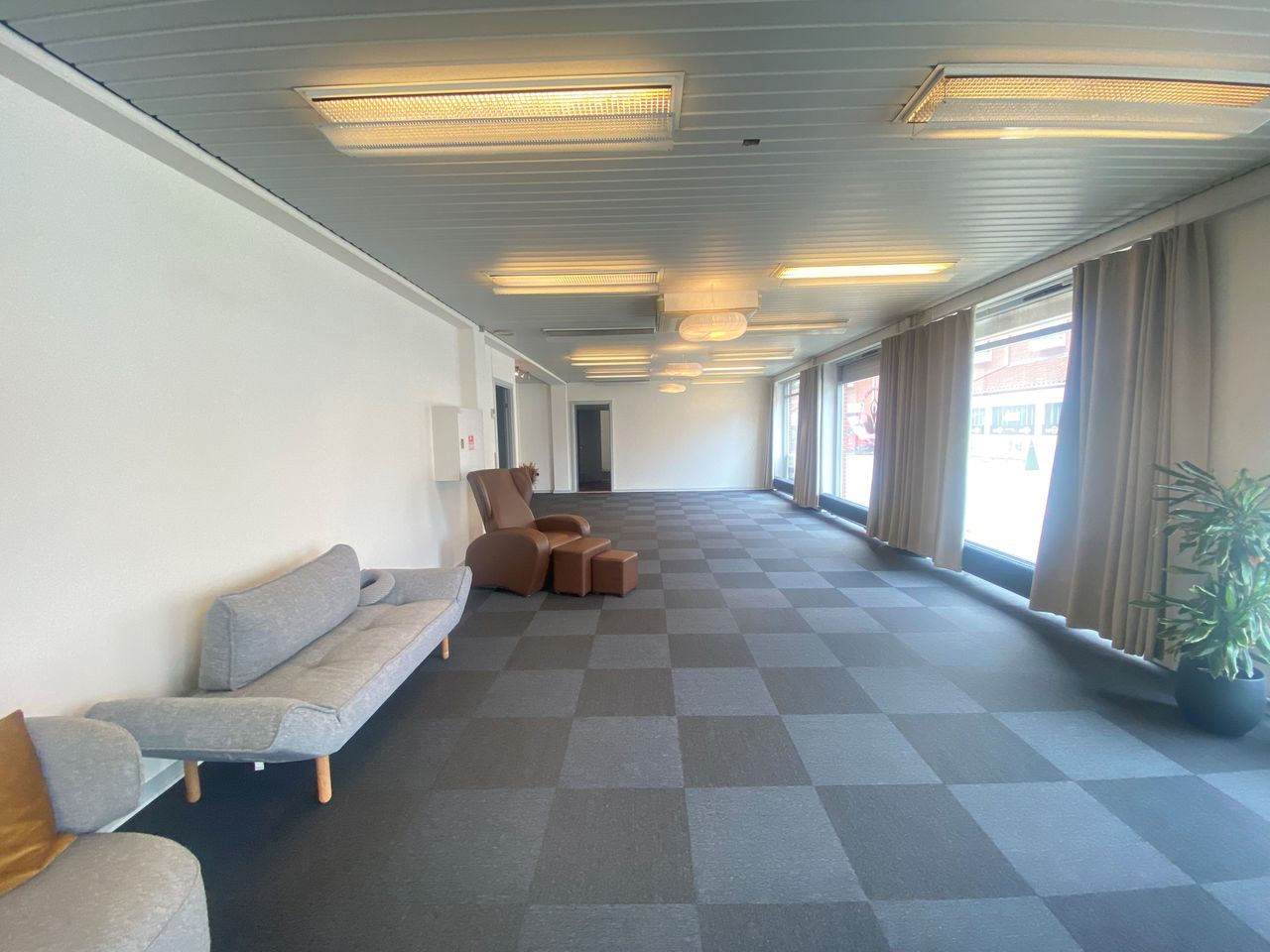 Ejendomsbillede 3 af 15