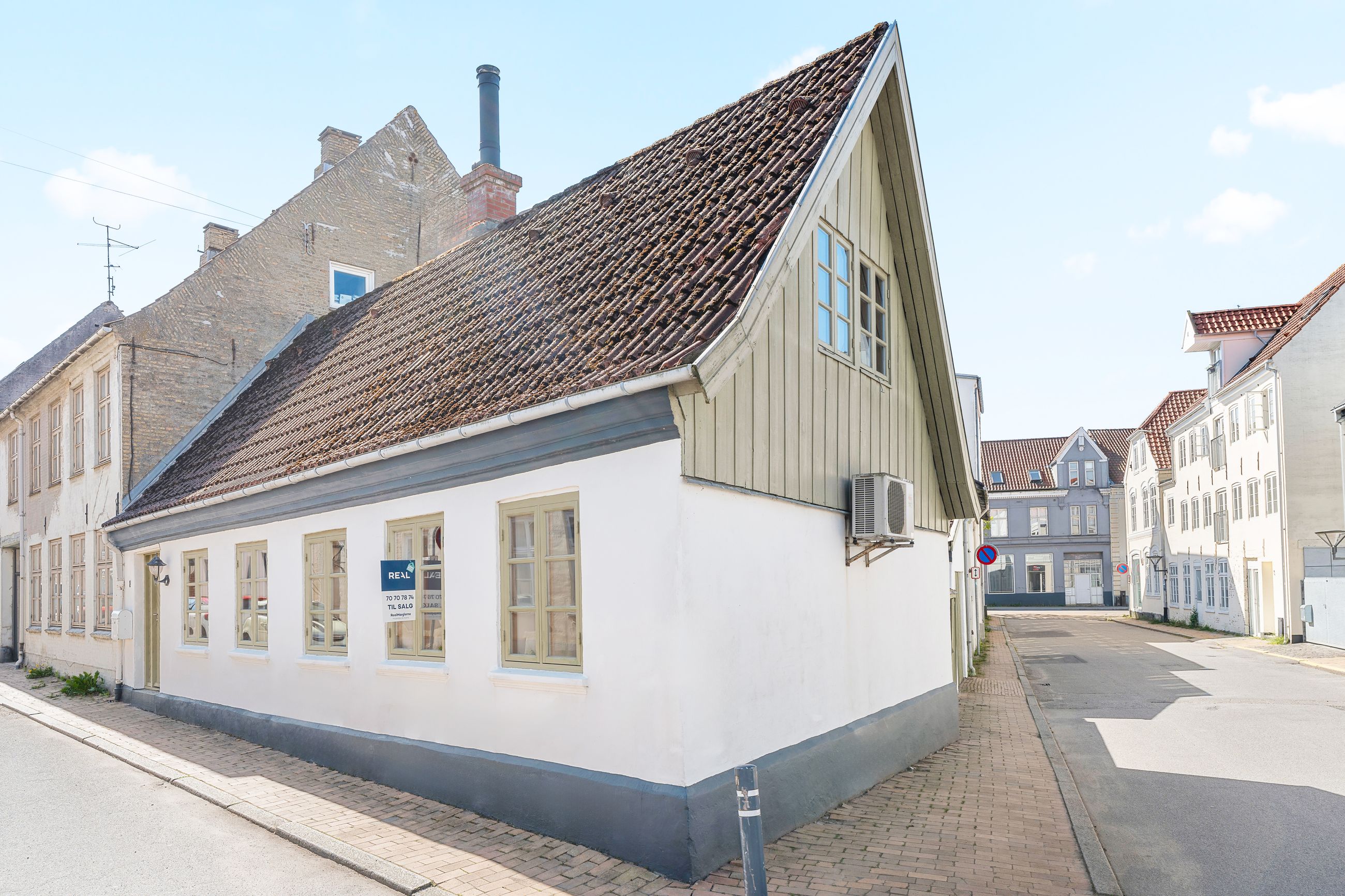 Lille Slagtergade 8,  Villa