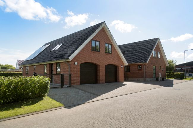 Harvevænget 16,  Villa