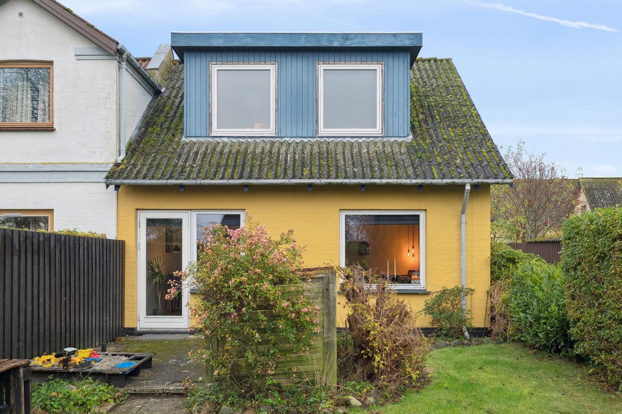 Ejendomsbillede 2 af 32