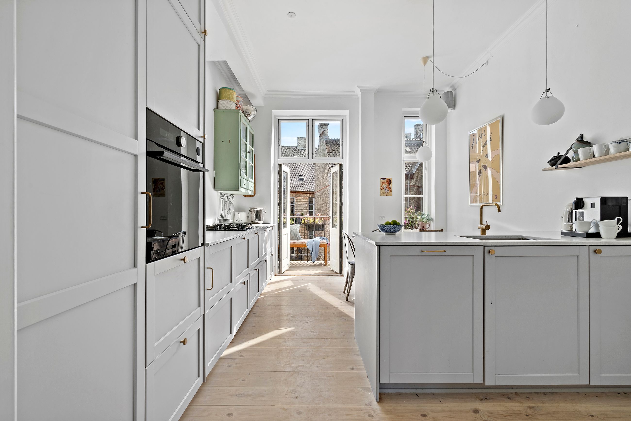 Østerbrogade 106, 4. th, København Ø - 2-Koekken
