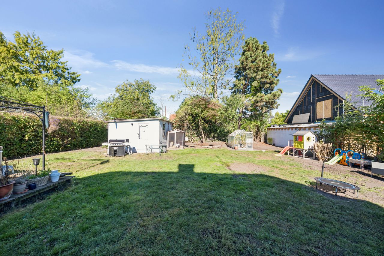 Ejendomsbillede 3 af 25