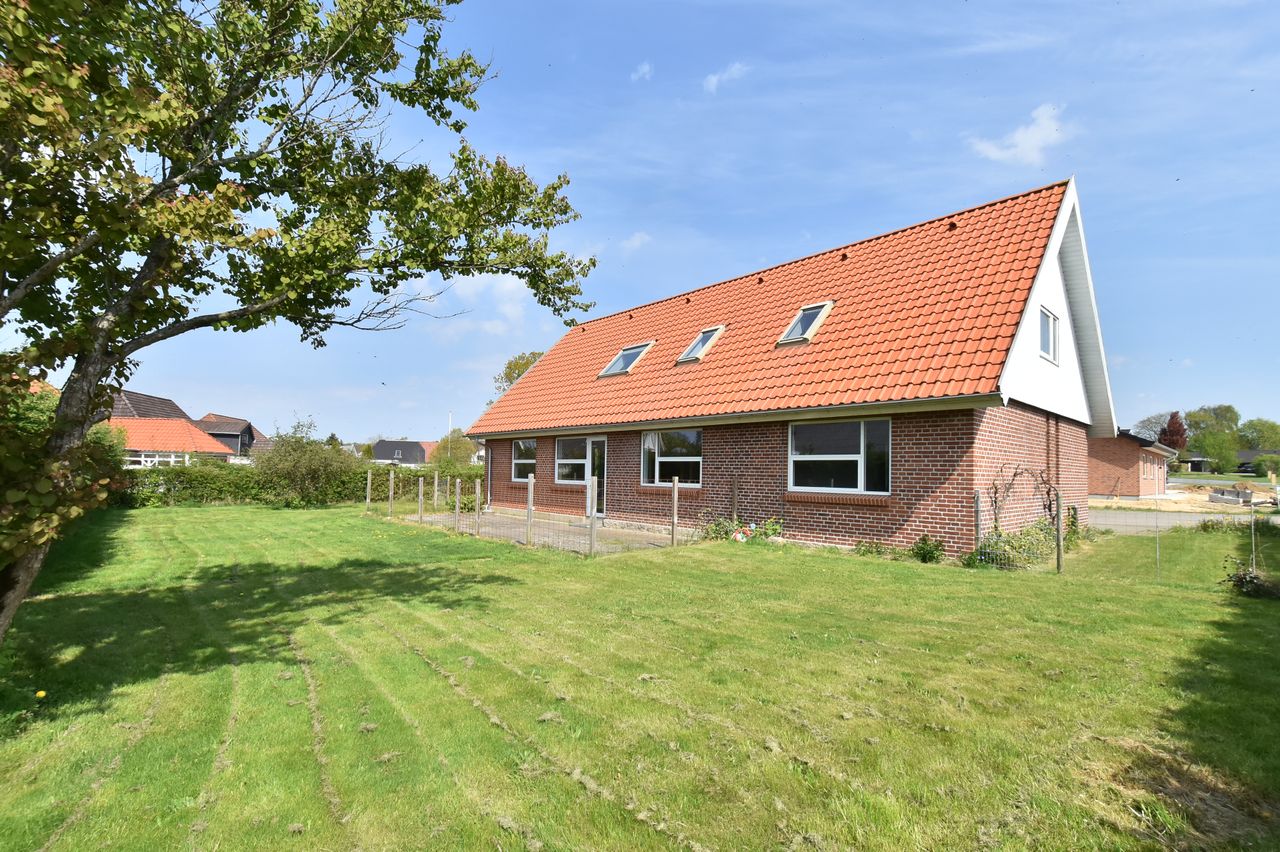 Ejendomsbillede 2 af 39