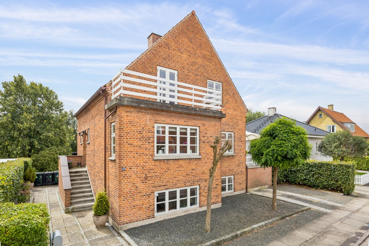 Ejendomsbillede 3 af 41