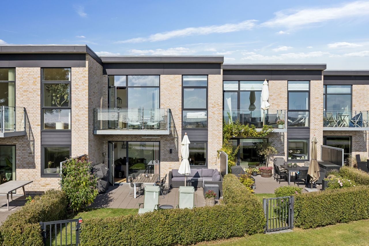 Ejendomsbillede 3 af 25