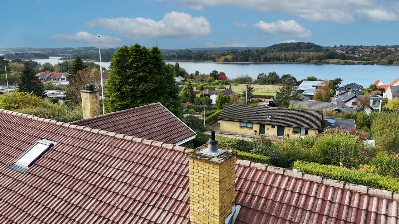 Ejendomsbillede 2 af 22