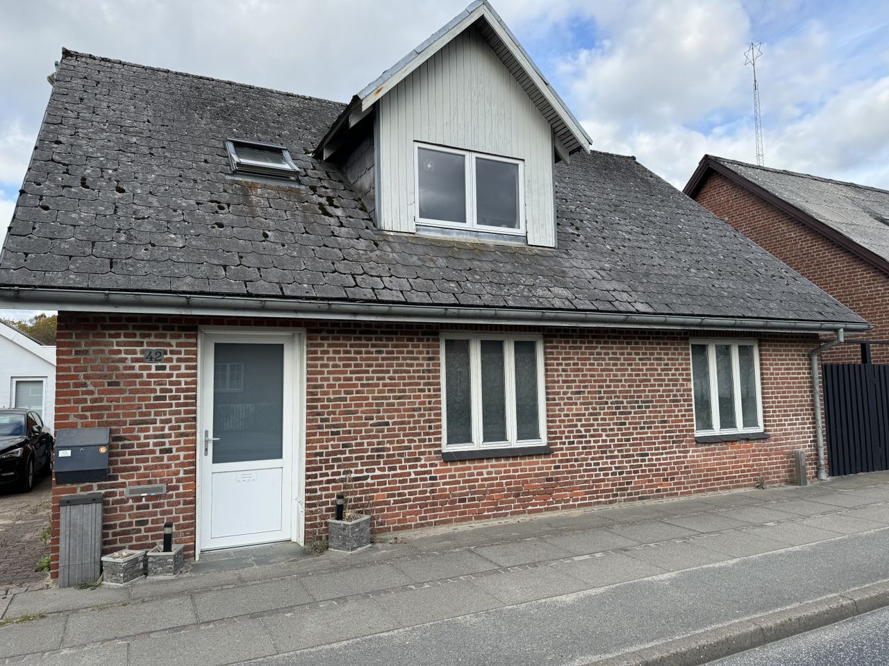 Ejendomsbillede 3 af 13