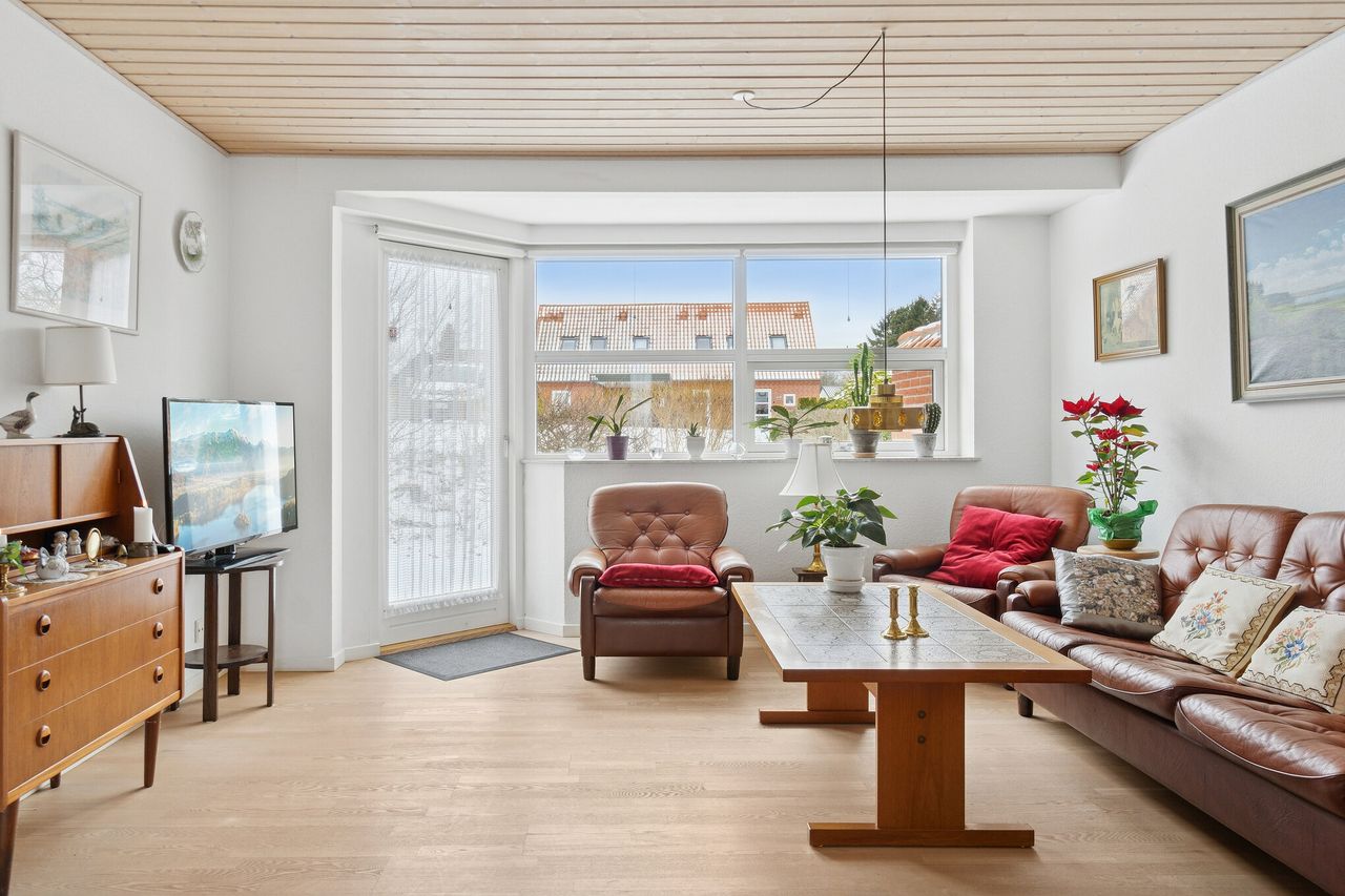 Ejendomsbillede 3 af 23