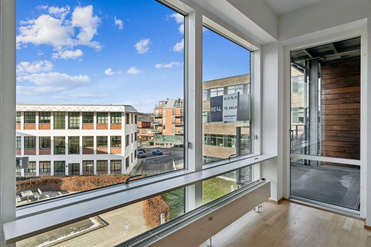 Ejendomsbillede 2 af 15