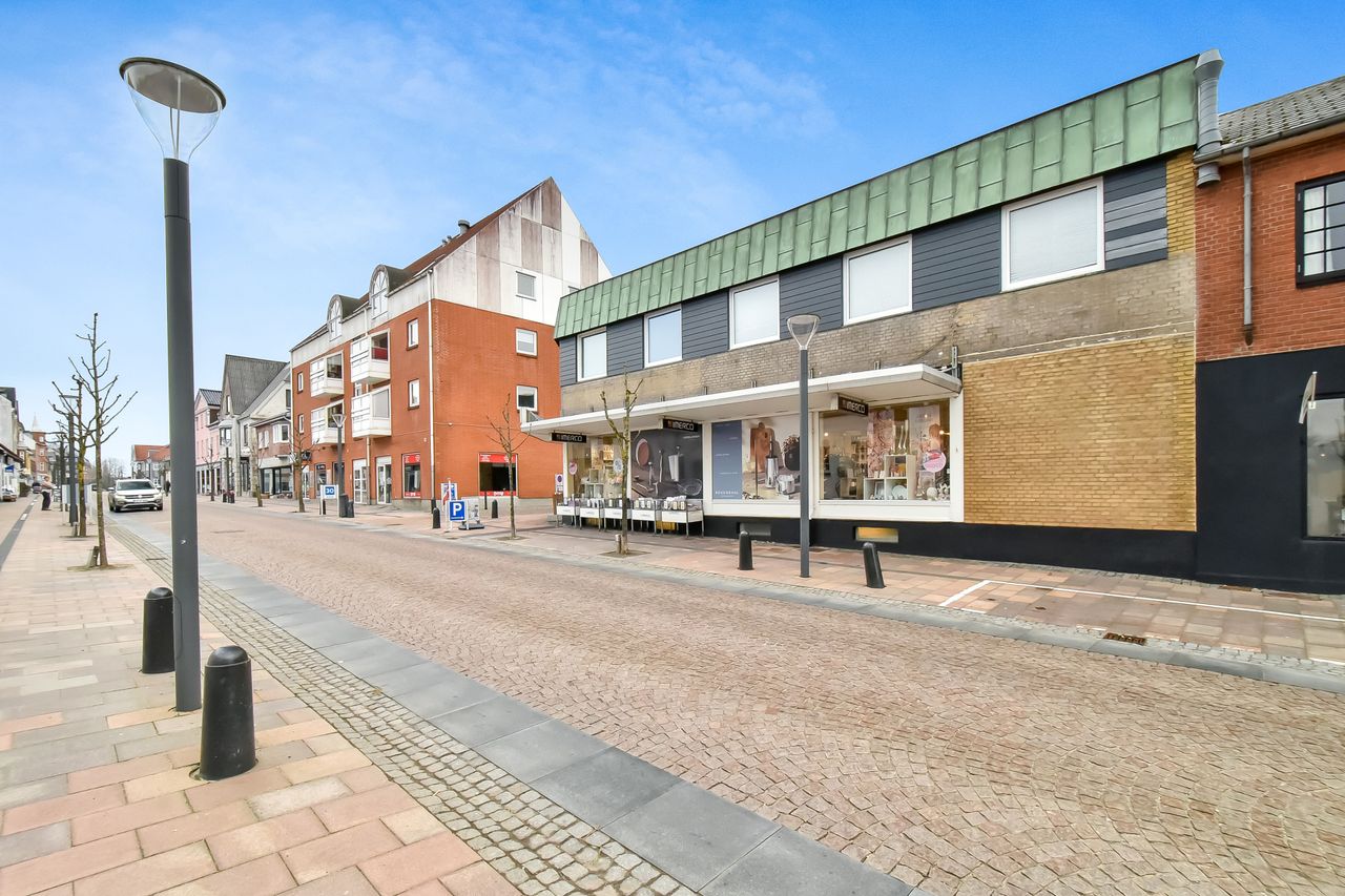 Ejendomsbillede 3 af 39