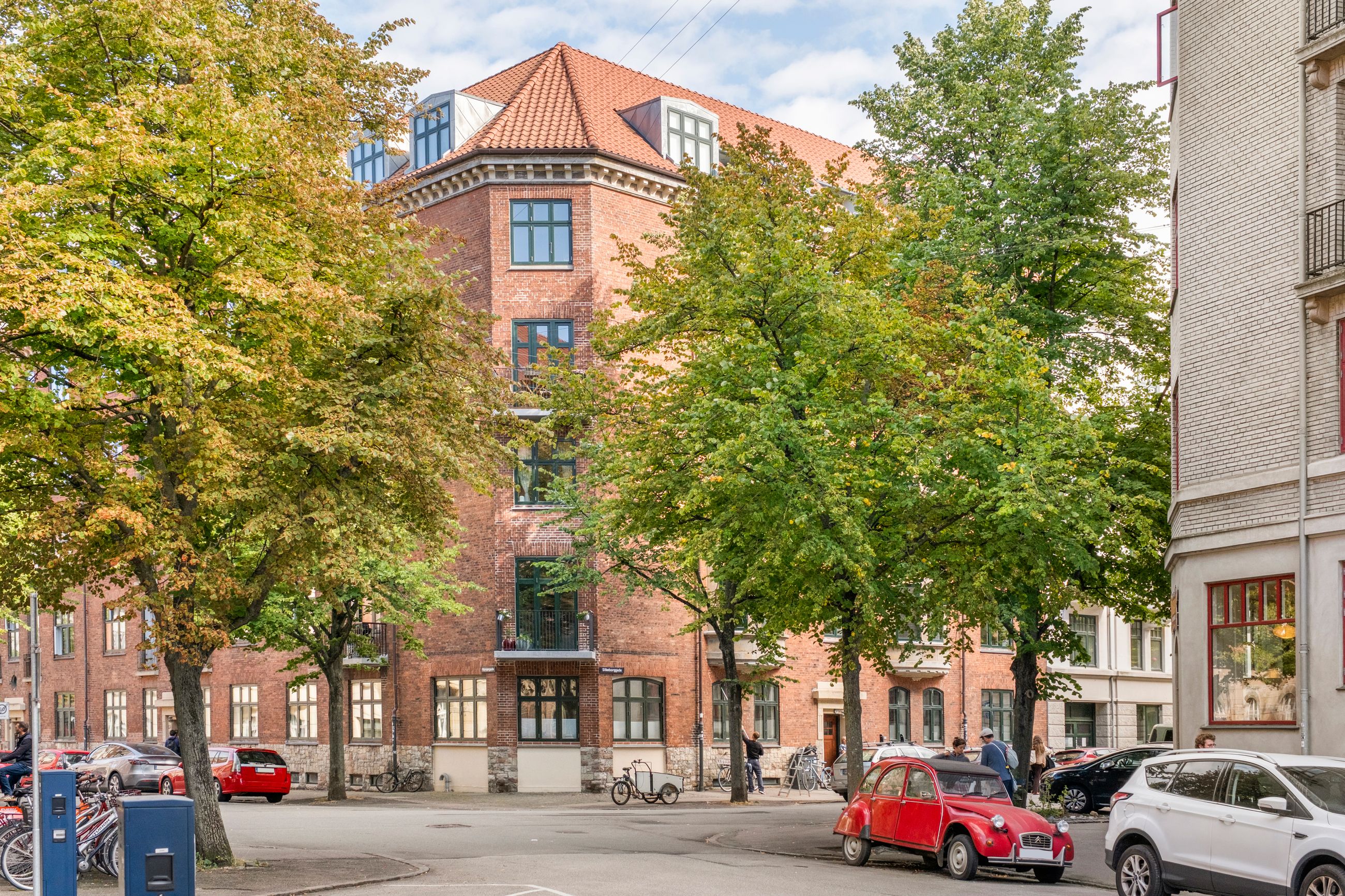 Silkeborggade 28, 3. tv, København Ø - Ejendommen