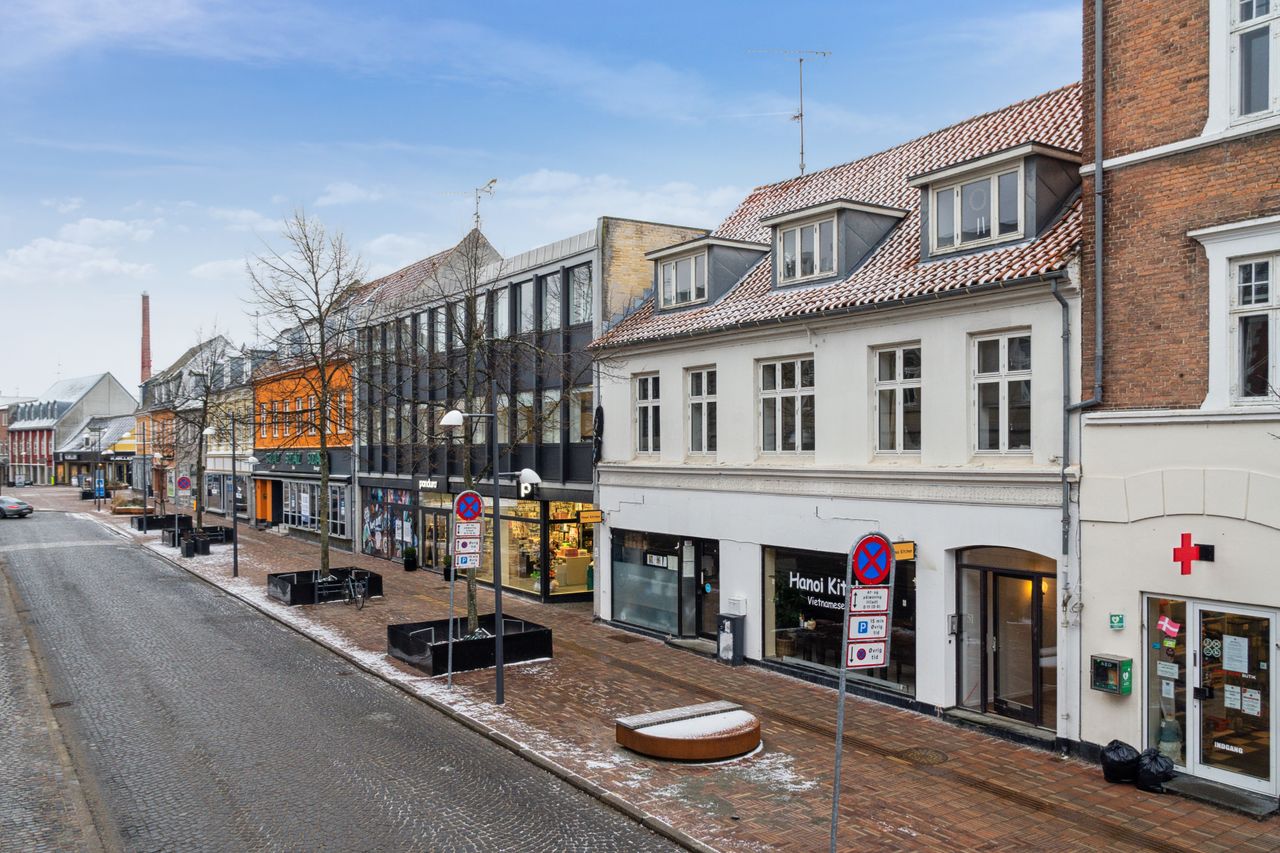 Ejendomsbillede 2 af 22