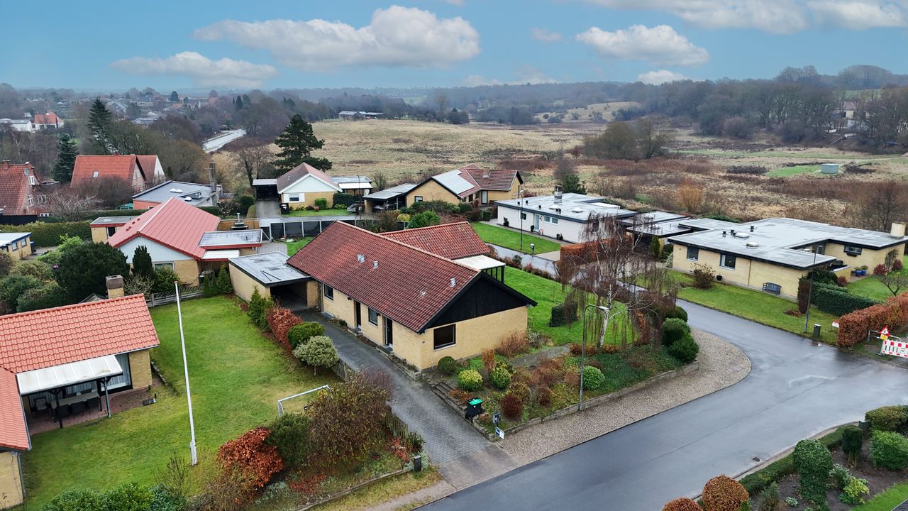 Ejendomsbillede 3 af 19