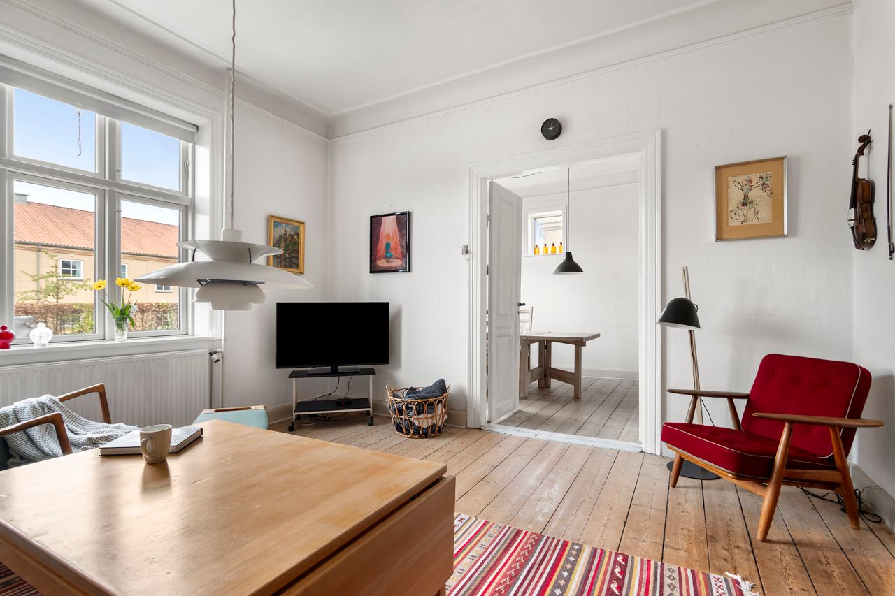 Ejendomsbillede 3 af 17