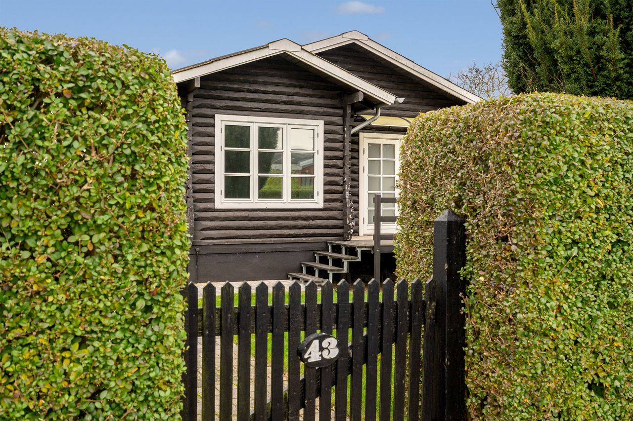 Ejendomsbillede 2 af 21