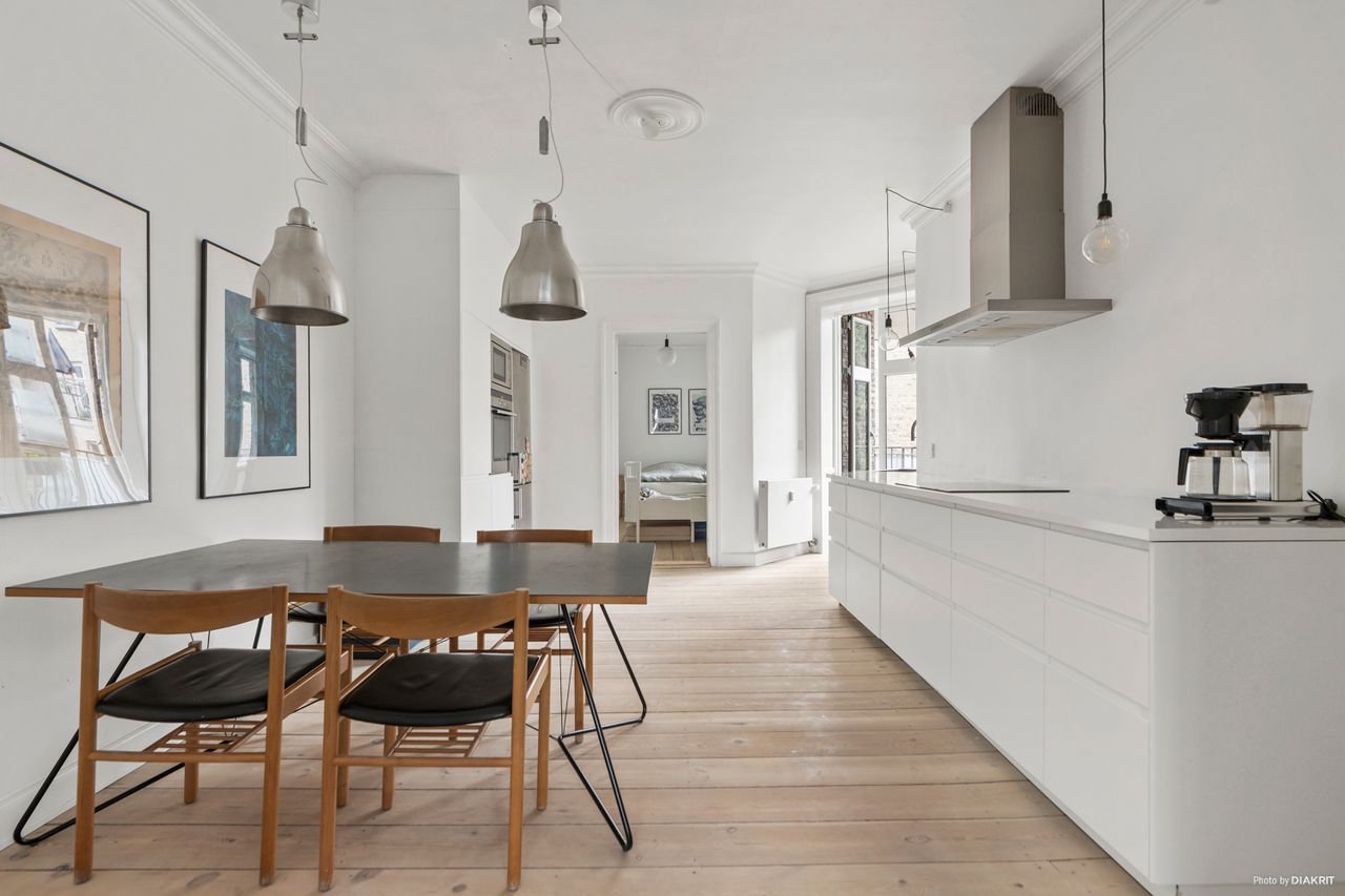 Ejendomsbillede 2 af 27