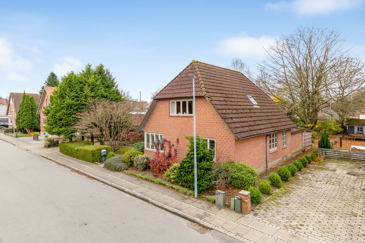 Ejendomsbillede 2 af 21