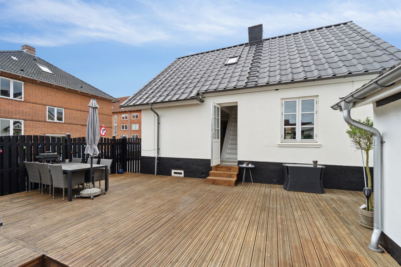 Ejendomsbillede 3 af 23