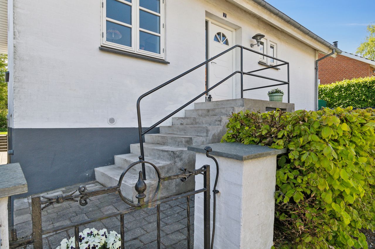 Ejendomsbillede 3 af 28