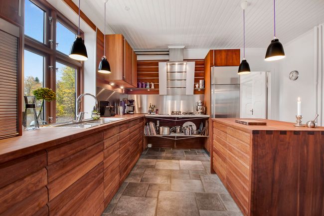 Tolvalenvej 5,  Skovsende