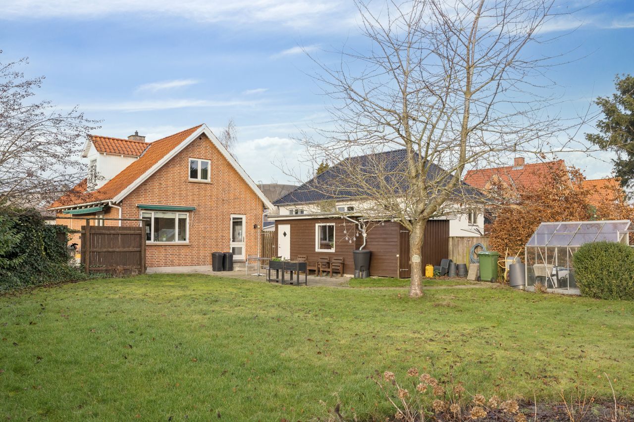 Ejendomsbillede 2 af 40