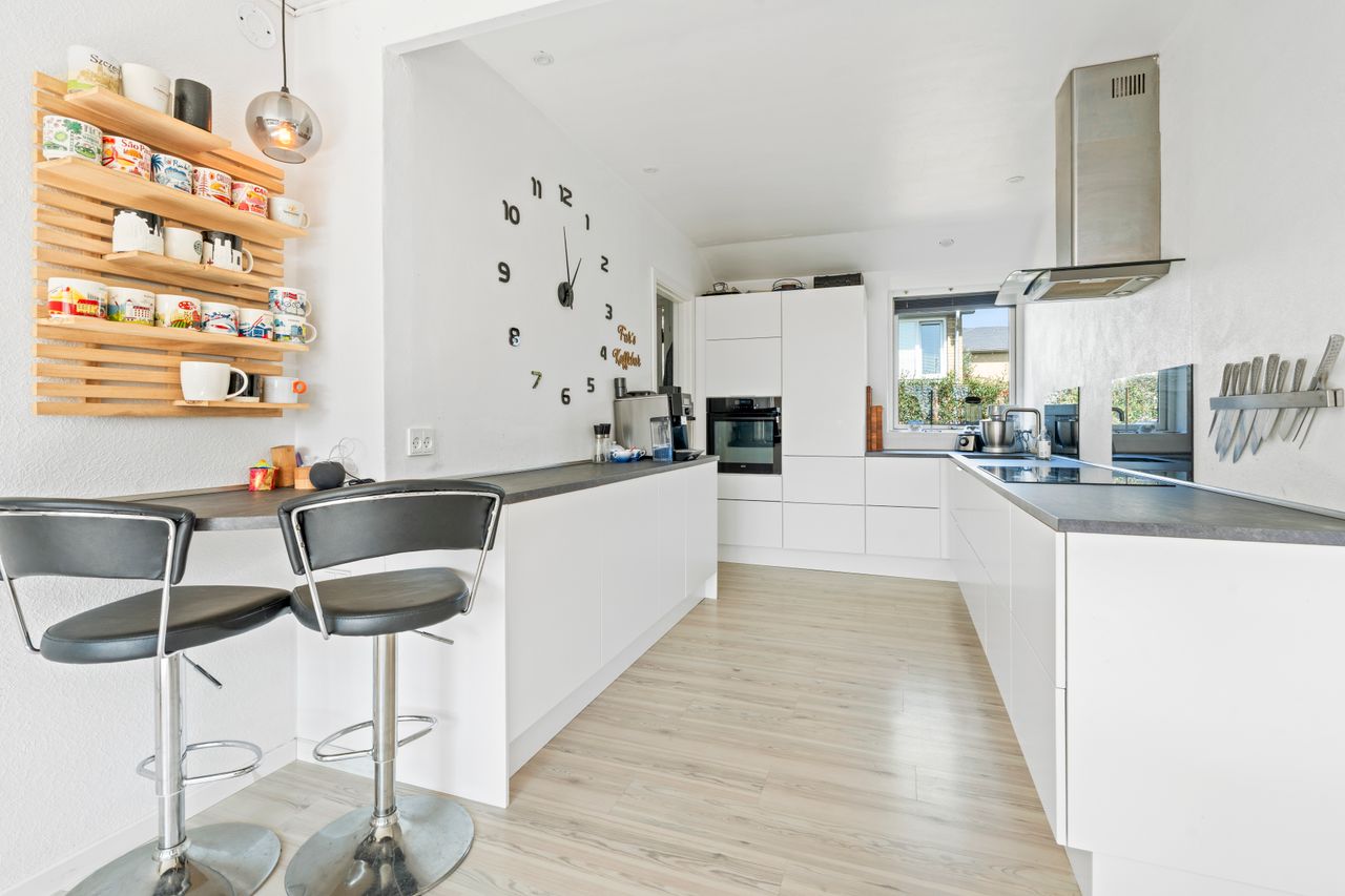 Ejendomsbillede 3 af 15