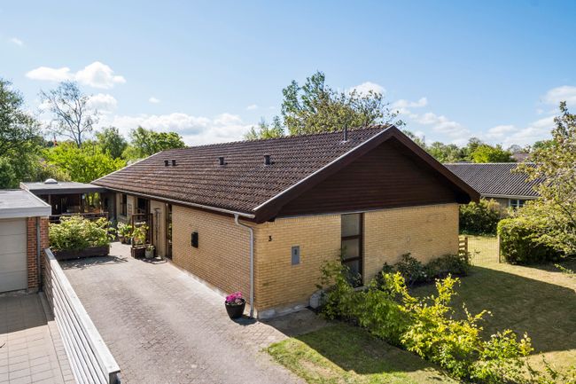 Korsnæbvej 3,  Villa