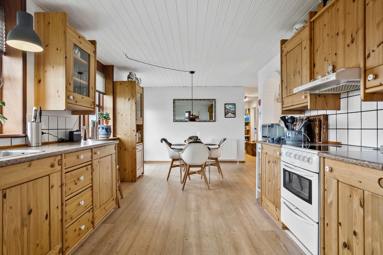 Ejendomsbillede 2 af 23