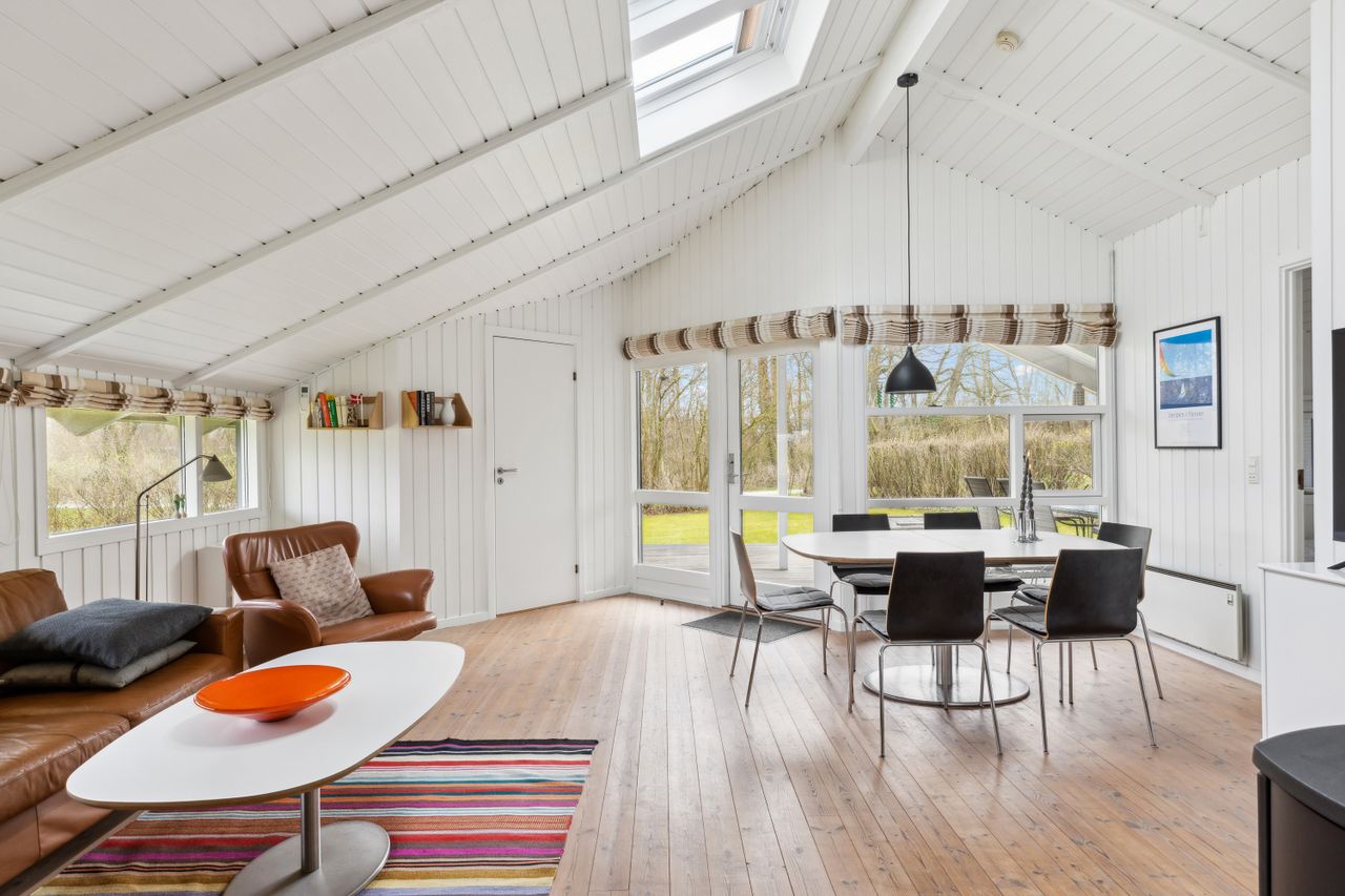 Ejendomsbillede 3 af 15