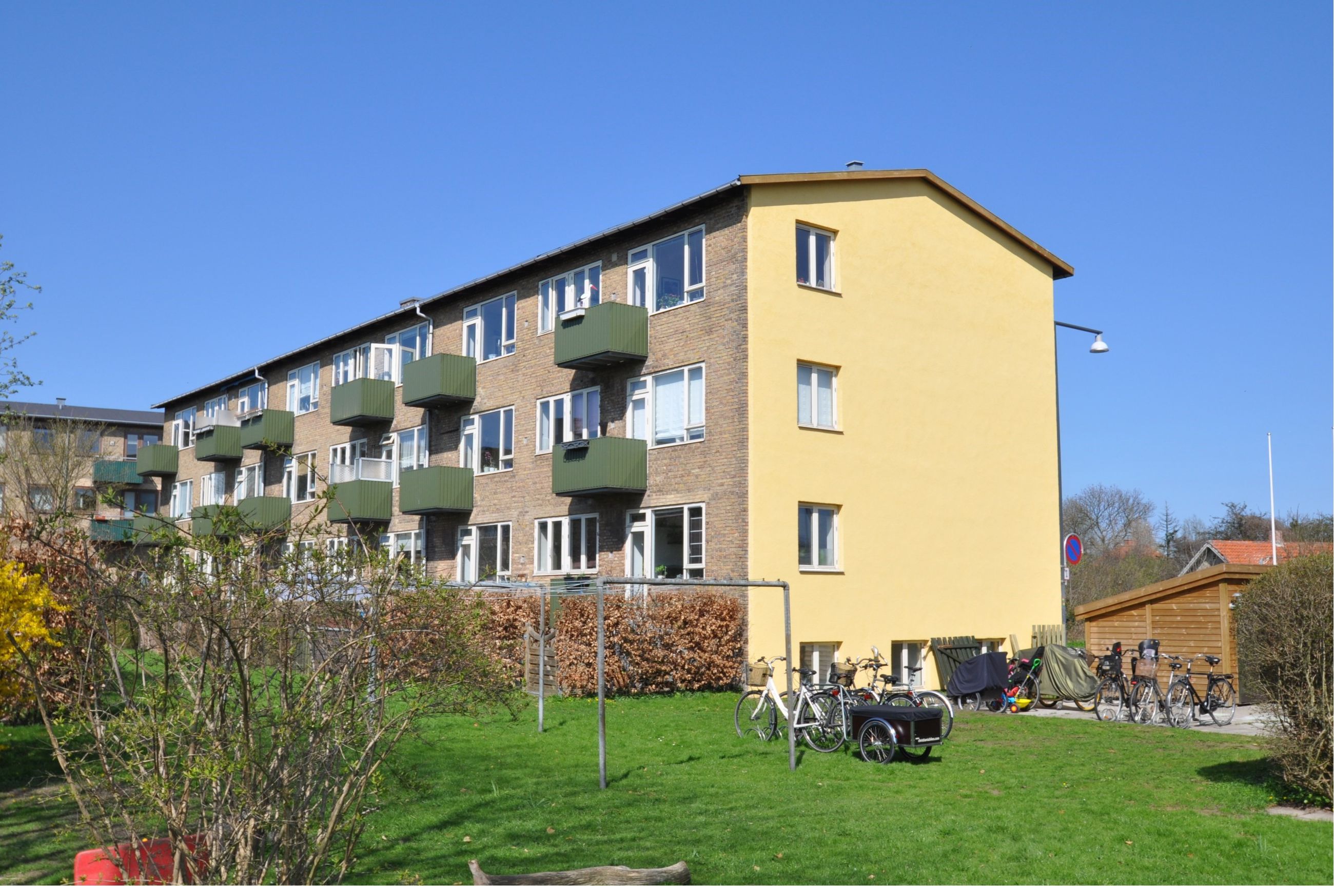 Hvidovrevej 12, 1. th. Ejerlejlighed