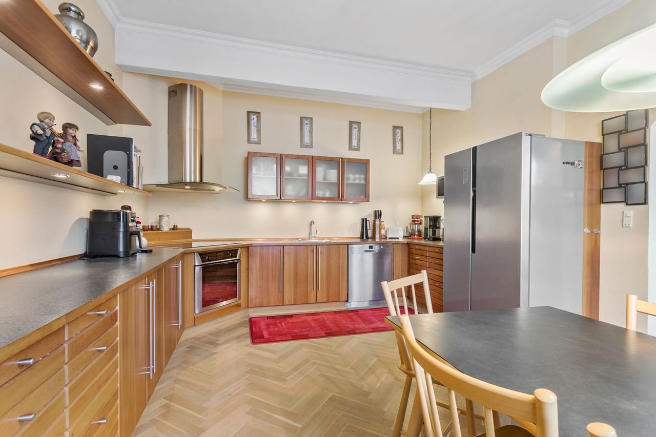 Ejendomsbillede 3 af 28