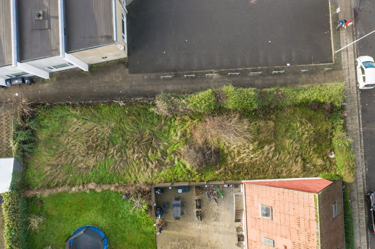 Ejendomsbillede 2 af 7