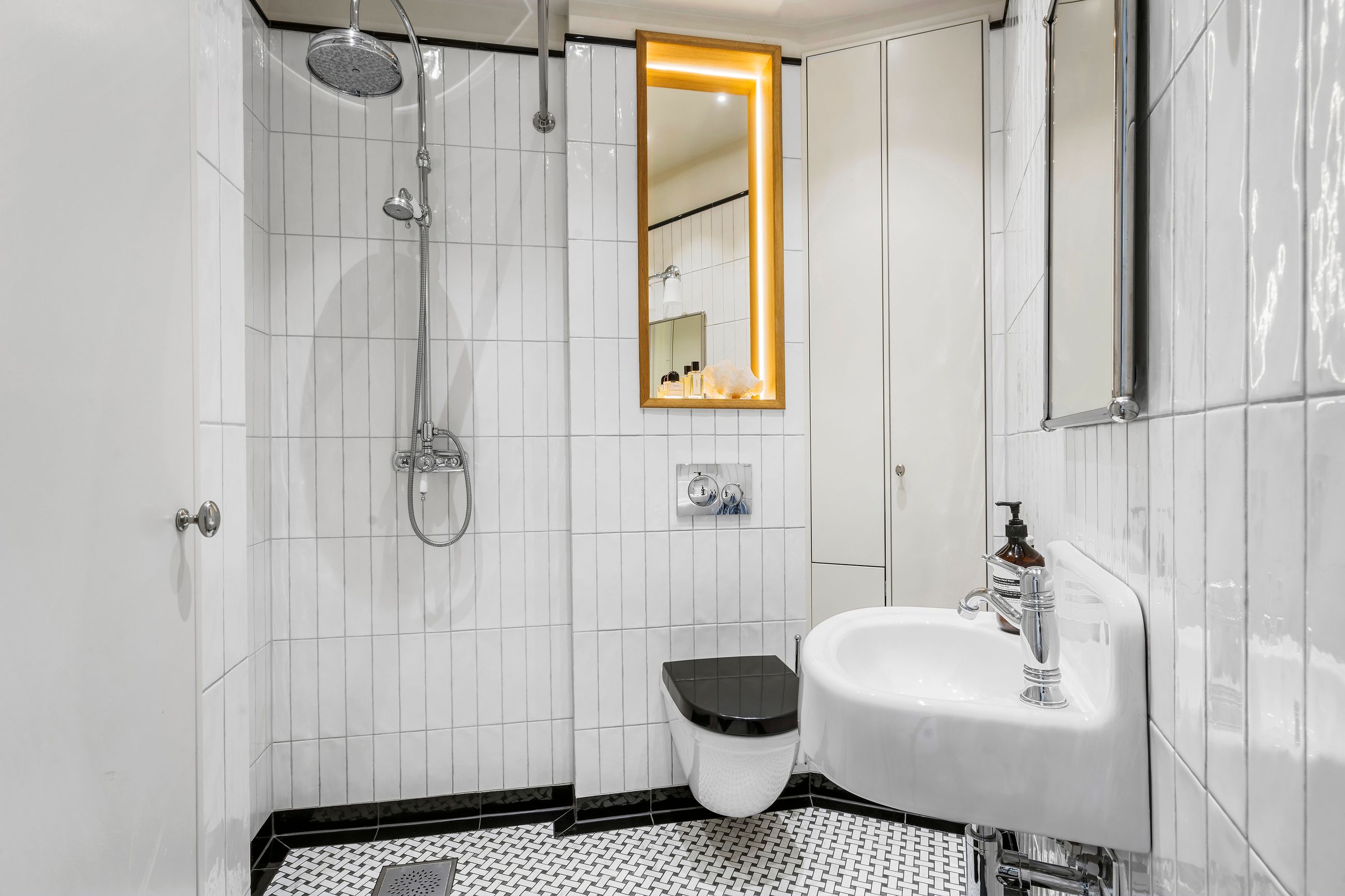 Willemoesgade 32, st. th, København Ø - Badeværelse