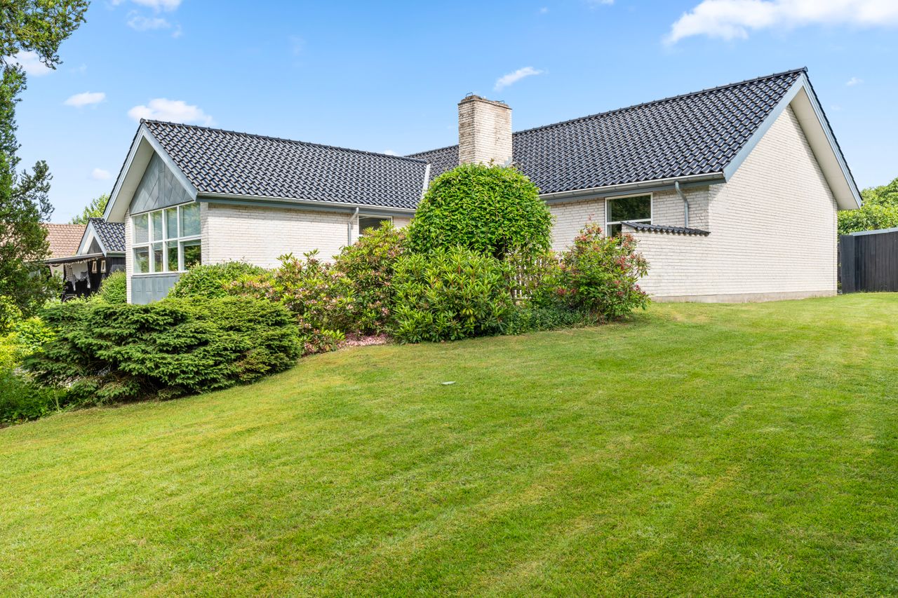 Ejendomsbillede 2 af 29