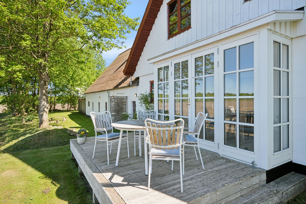 Ejendomsbillede 3 af 28