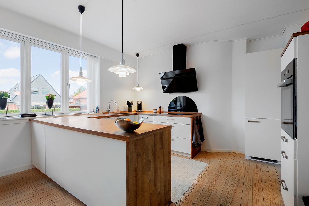 Ejendomsbillede 3 af 25