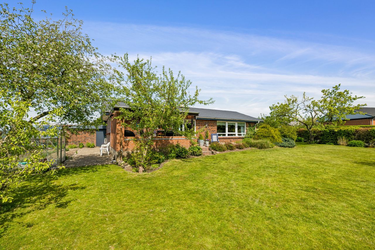 Ejendomsbillede 3 af 30